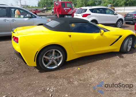 2015 Chevrolet Corvette Stingray 3Lt из США, поврежденный, VIN 1G1YF3D70F5110481